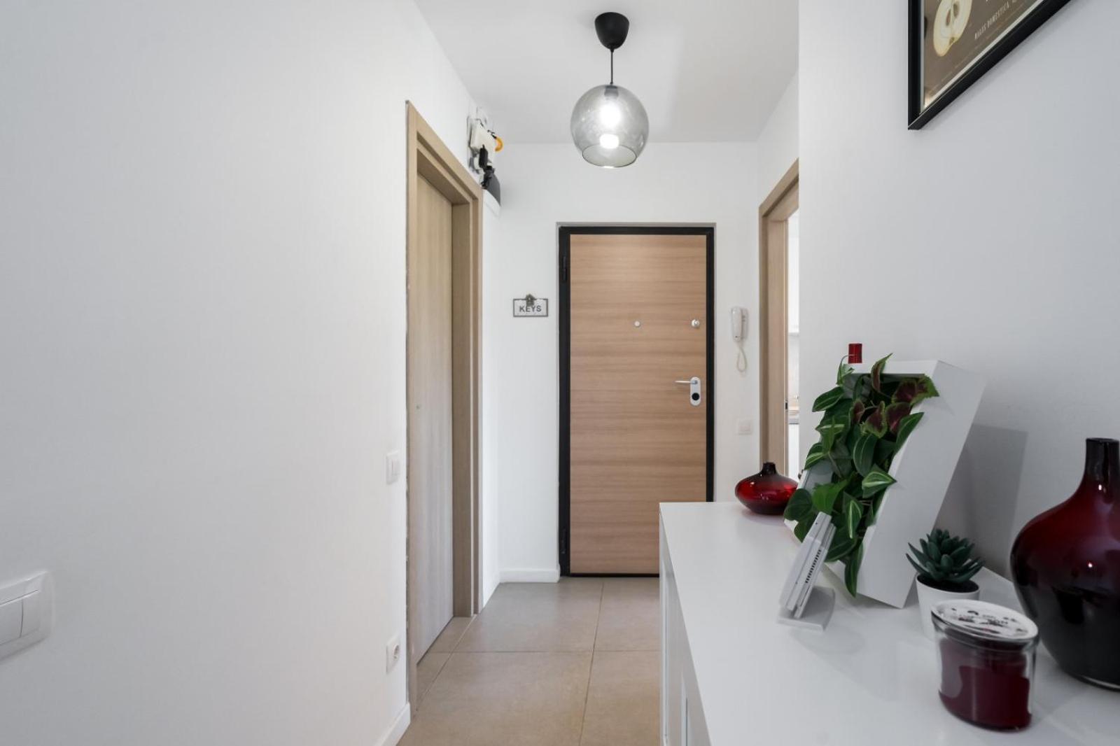 A Home Away - Politehnica Park Bucareste Exterior foto