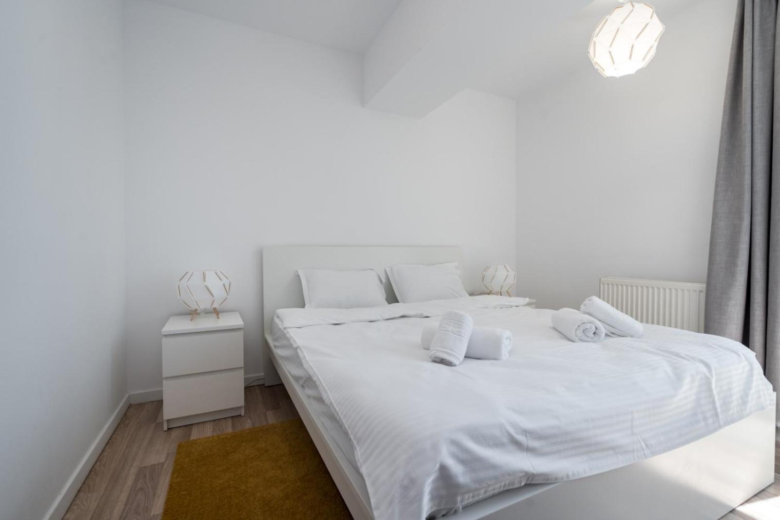 A Home Away - Politehnica Park Bucareste Exterior foto